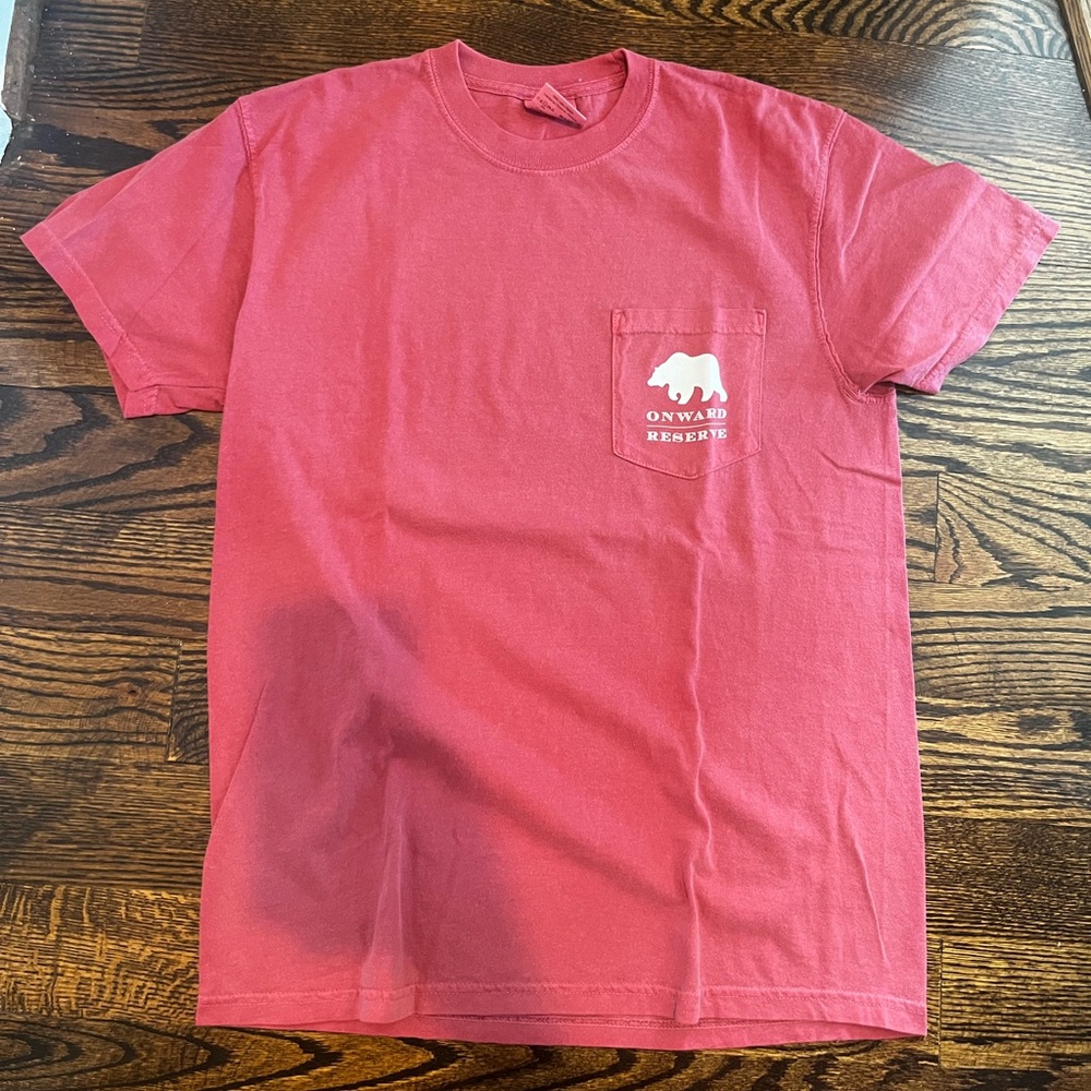 Onward Reserve pocket tee. Men’s medium. Abraham Lincoln.
